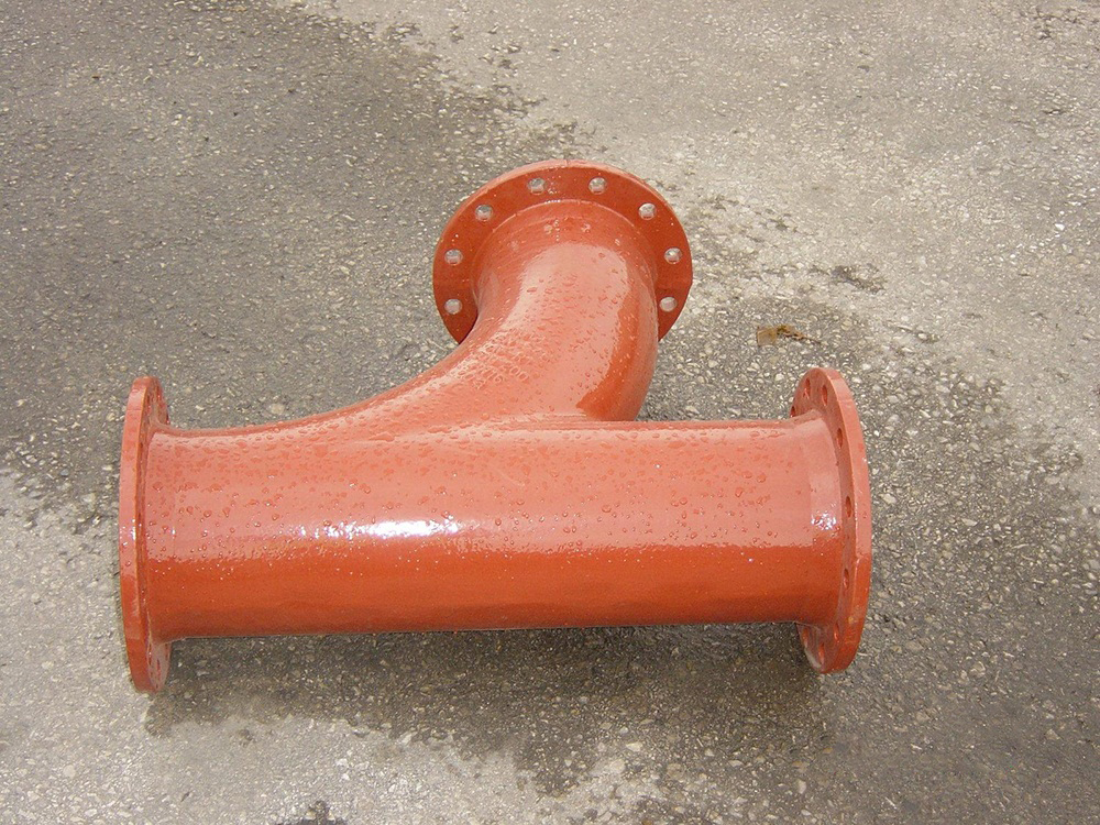 Optimisez la disposition des branches du pipeline avec une raccord latéral à 45° pour toutes les brides