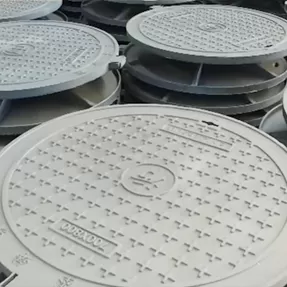 Couvercle de trou d'homme