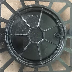 Couvercle de trou d'homme